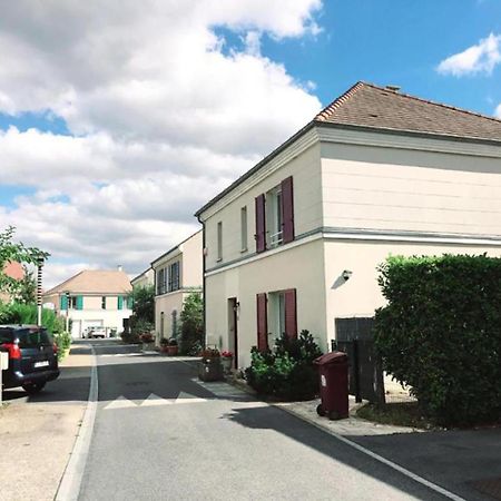 Ferienwohnung Cozy Bussy-Saint-Georges Exterior foto