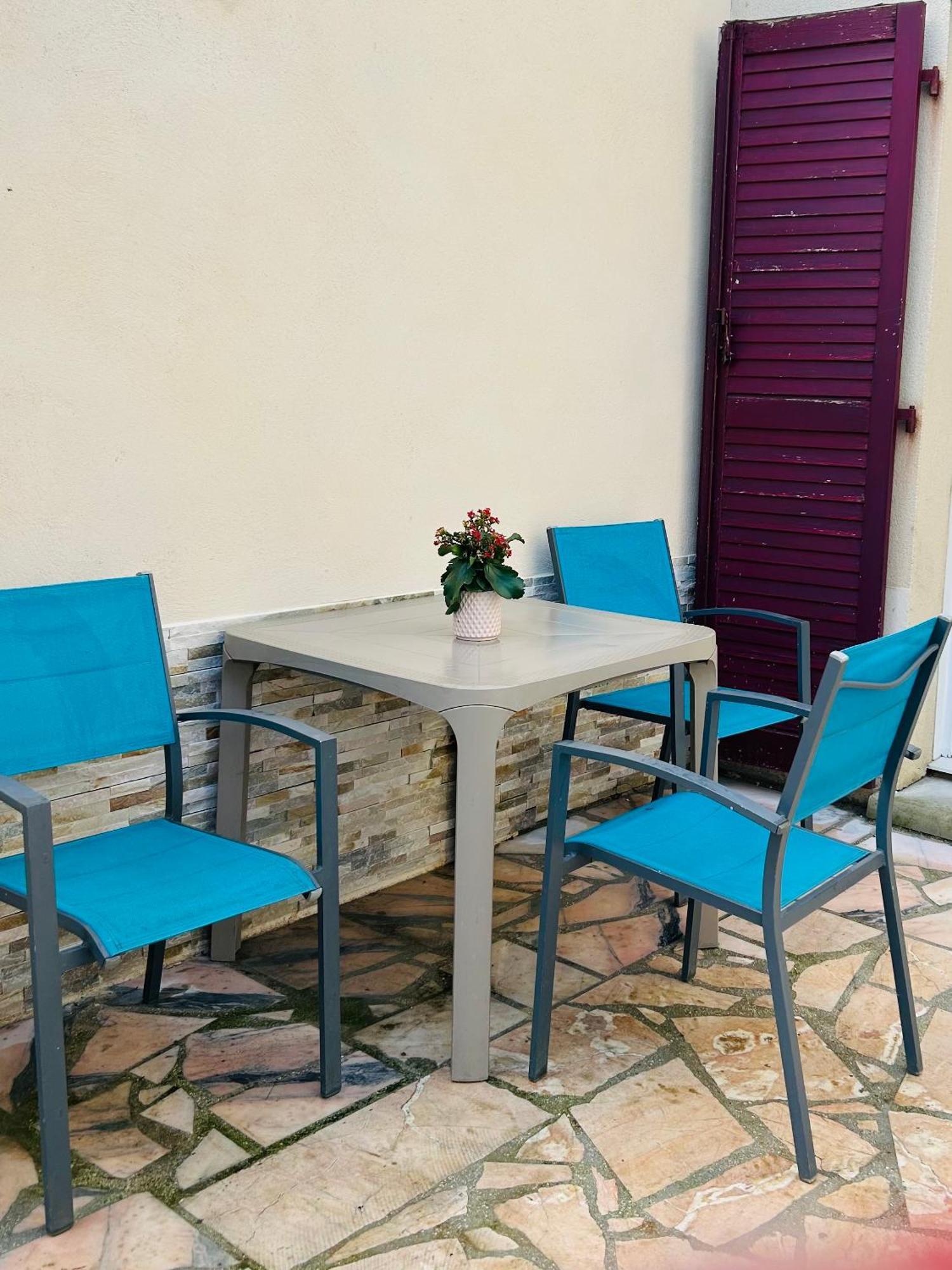 Ferienwohnung Cozy Bussy-Saint-Georges Zimmer foto